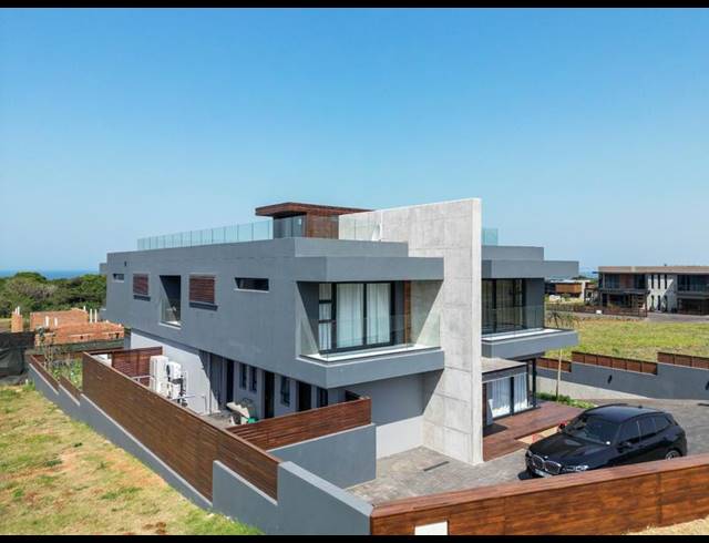 6 BEDROOM HOUSE FOR SALE IN UMHLANGA RIDGE